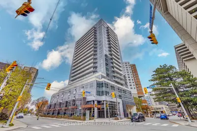 Condo Apartment in Toronto