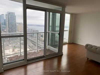 85 Queens Wharf Road 3912, Toronto C01, On M5v 0j9
