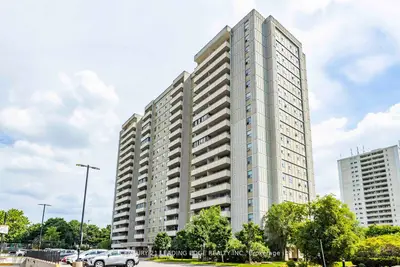 Condo Apartment in Toronto
