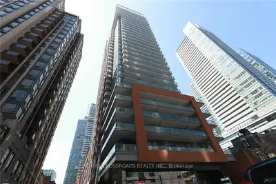 8 Mercer Street 706, Toronto C01, On M5v 0c4