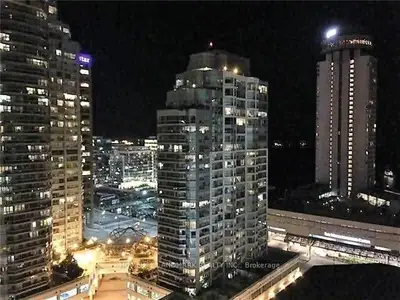 33 Bay Street 1911, Toronto C01, On M5j 2z3
