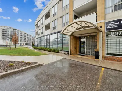 897 Sheppard Ave West Avenue W 306, Toronto C06, On M3h 2t4