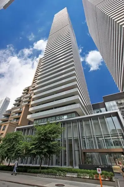 42 Charles Street E Ph4906, Toronto C08, On M4y 1s2