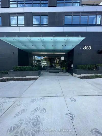 355 Bedford Park Avenue 204, Toronto C04, On M5m 3x6