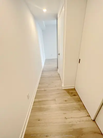55 Ontario Street 1804, Toronto C08, On M5a 0t8