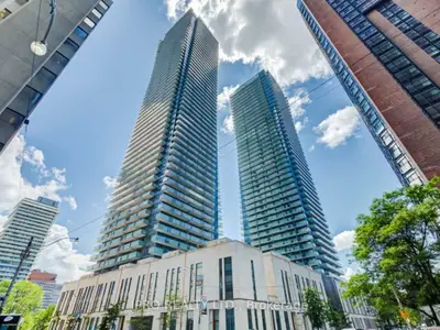 65 St. Mary Street 1011, Toronto C01, On M5s 0a6