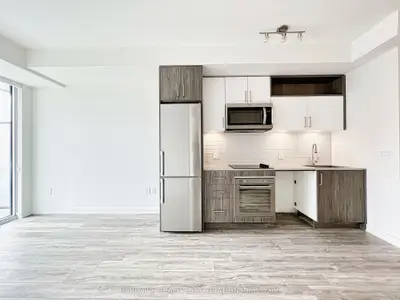 121 Lower Sherbourne Street 656 Sw, Toronto C08, On M5a 0w8
