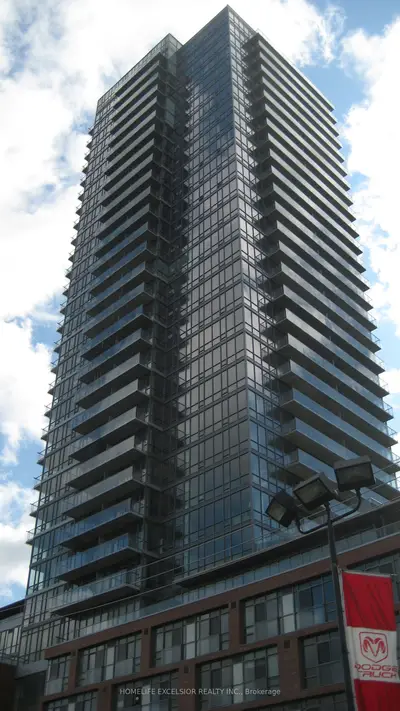 33 Mill Street S 1506, Toronto C08, On M5a 3r3