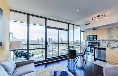 33 Mill Street 1501, Toronto C08, On M5a 3r3