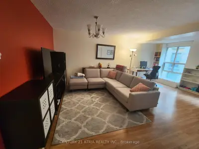 88 Charles Street E 608, Toronto C08, On M4y 2w7