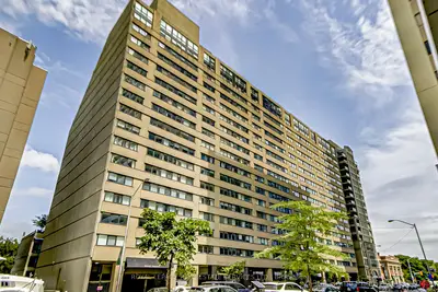 360 Bloor Street E 1003, Toronto C09, On M4w 3m3