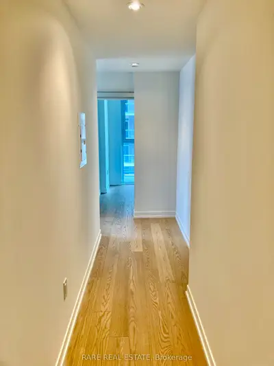 15 Lower Jarvis Street 1412, Toronto C08, On M5e 0c4