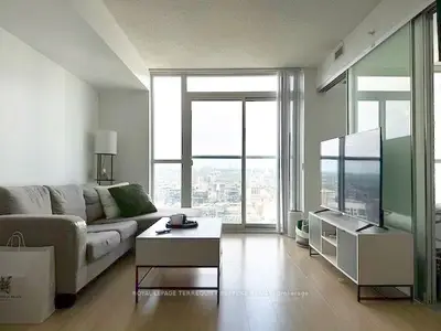 85 Queens Wharf Road 4009, Toronto C01, On M5v 0j9
