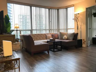 7 Carlton Street 1005, Toronto C08, On M5b 2m3