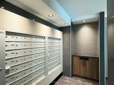 276 St George Street 103, Toronto C02, On M5r 2p6