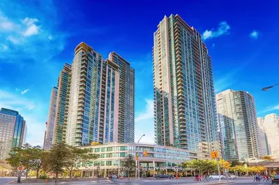16 Yonge Street 3708, Toronto C01, On M5e 1r4