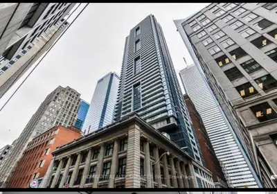 70 Temperance Street 3004, Toronto C01, On M5h 0b1