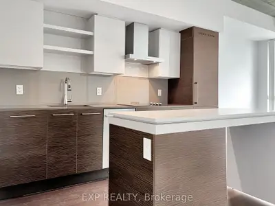 1030 King Street W Lph19, Toronto C01, On M6k 3n3