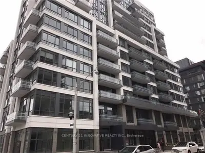 200 Sackville Street 610, Toronto C08, On M5a 0c4