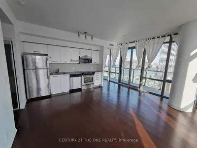 832 Bay Street 3608, Toronto C01, On M5s 1z6
