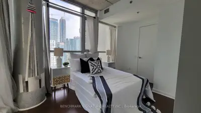 375 King Street W 1904, Toronto C01, On M5v 1k1