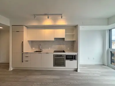 82 Dalhousie Street 1902, Toronto C08, On M9b 0c5