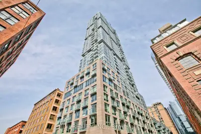 30 Nelson Street 3805, Toronto C01, On M5v 0h5