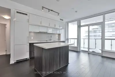 8 Mercer Street 601, Toronto C01, On M5v 3w2
