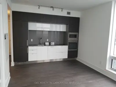 10 York Street 5305, Toronto C01, On M5j 2z2