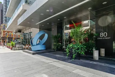 80 John Street 1709, Toronto C01, On M5v 3x4