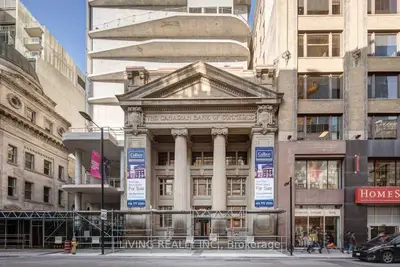 197 Yonge Street 2213, Toronto C08, On M5b 1m4