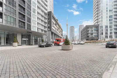 85 Queens Wharf Road 501, Toronto C01, On M5v 0j9
