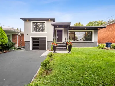 Detached in Toronto
