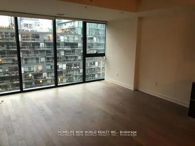 629 King Street 812, Toronto C01, On M5v 1m5