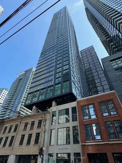 327 King Street W 3603, Toronto C01, On M5v 0w7