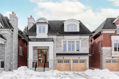 10 Becky Cheung Court, Toronto C14, On M2m 0b7