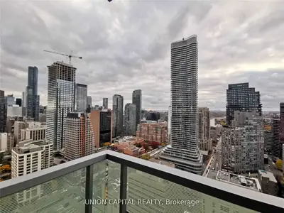 28 Wellesley Street E 3101, Toronto C08, On M4y 0c4