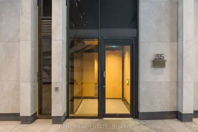 35 Mercer Street 1411, Toronto C01, On M5v 1h2