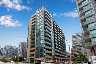 69 Lynn Williams Street 812, Toronto C01, On M6k 3r7