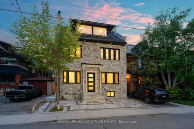 Detached in Toronto