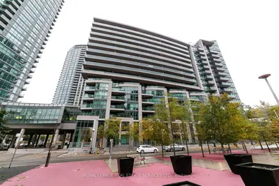 Condo Apartment in Toronto