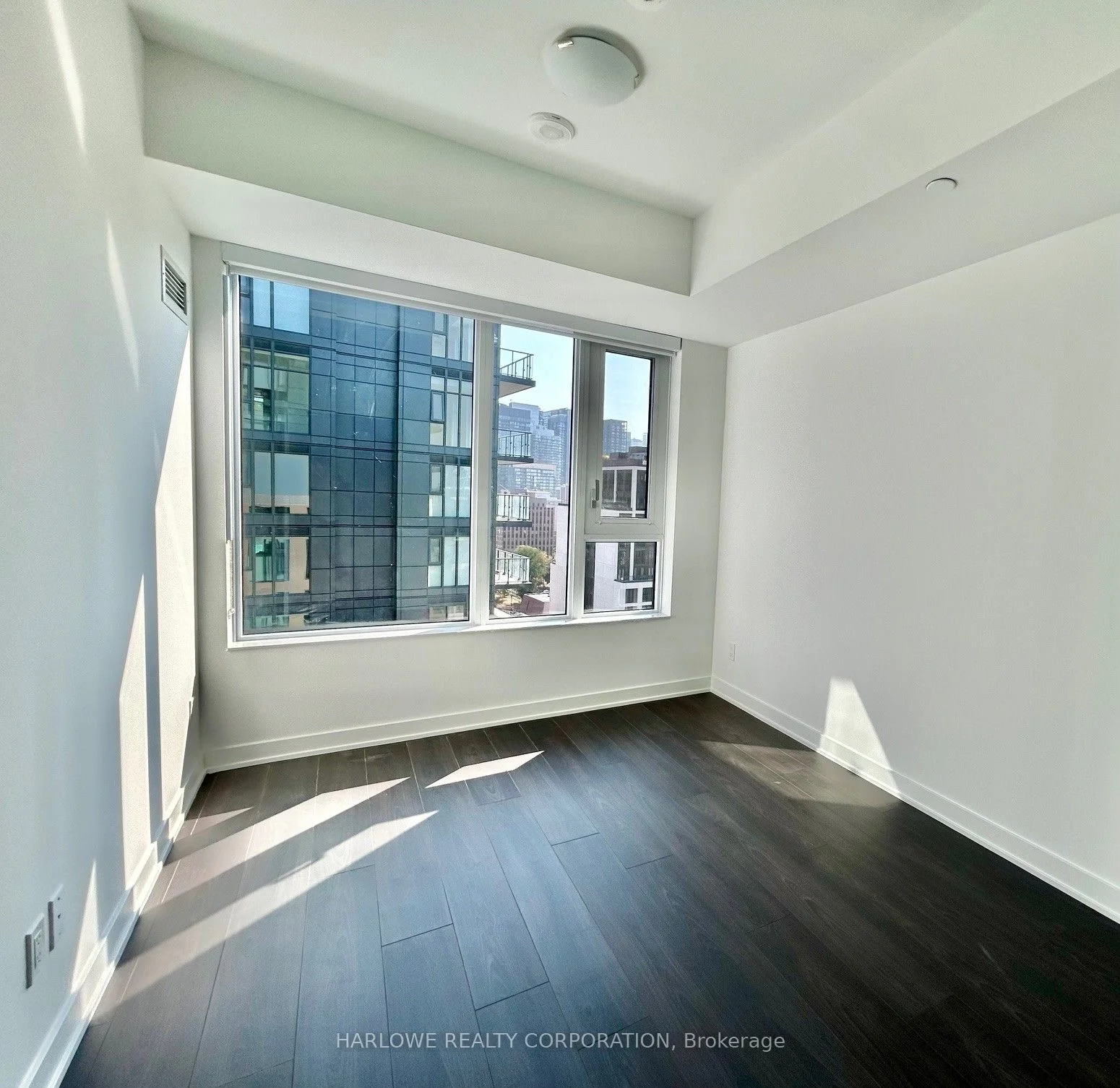 543 Richmond Street W 1420, Toronto C01, ON M5V 0W9