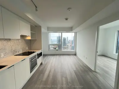 82 Dalhousie Street 4207, Toronto C08, On M5b 0c5