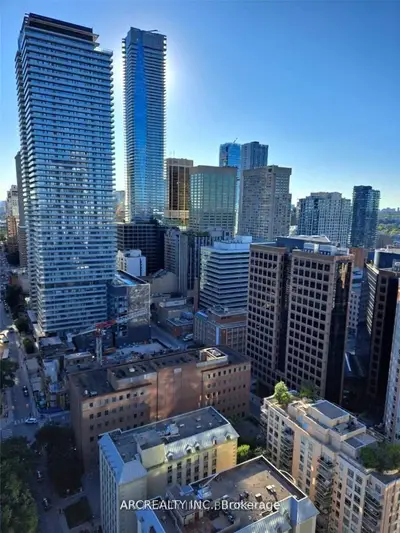 101 Charles Street E 2807, Toronto C08, On M4y 1v2