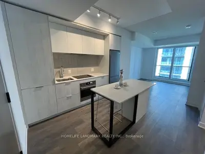 35 Tubman Avenue 722, Toronto C08, On M5a 0t1