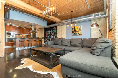 781 King Street W 602, Toronto C01, On M5v 3l5