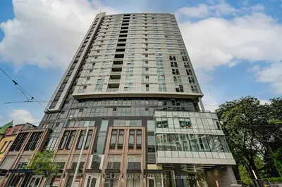 219 Dundas Street E 611, Toronto C08, On M5a 0v1