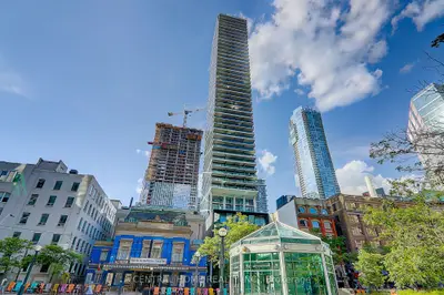 Condo Apartment in Toronto