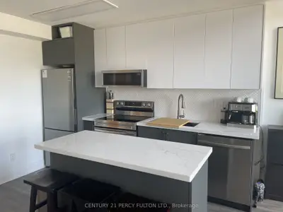 18 Merton Street 1112, Toronto C10, On M4s 3g9