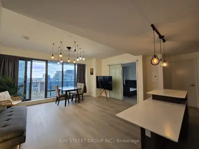 5 St Joesph Street 3111, Toronto C01, On M4y 1z3